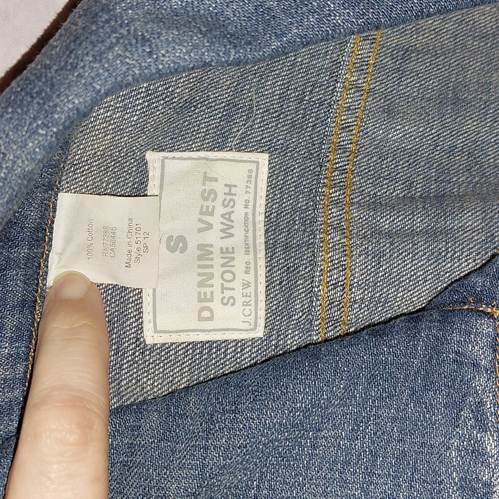 Stone Wash Mid Rinse Denim Vest Jacket J Crew S Small CLOSET CLEAROUT - Picture 7 of 8
